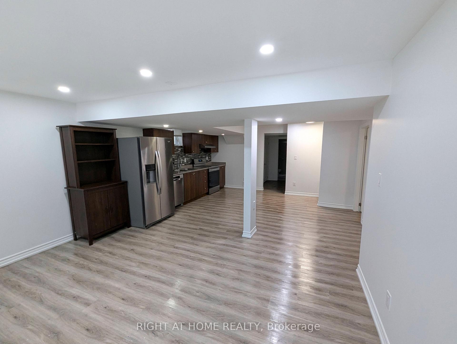 Photo 20 of 227 Leiterman Drive, Milton, Willmott — HOMEH