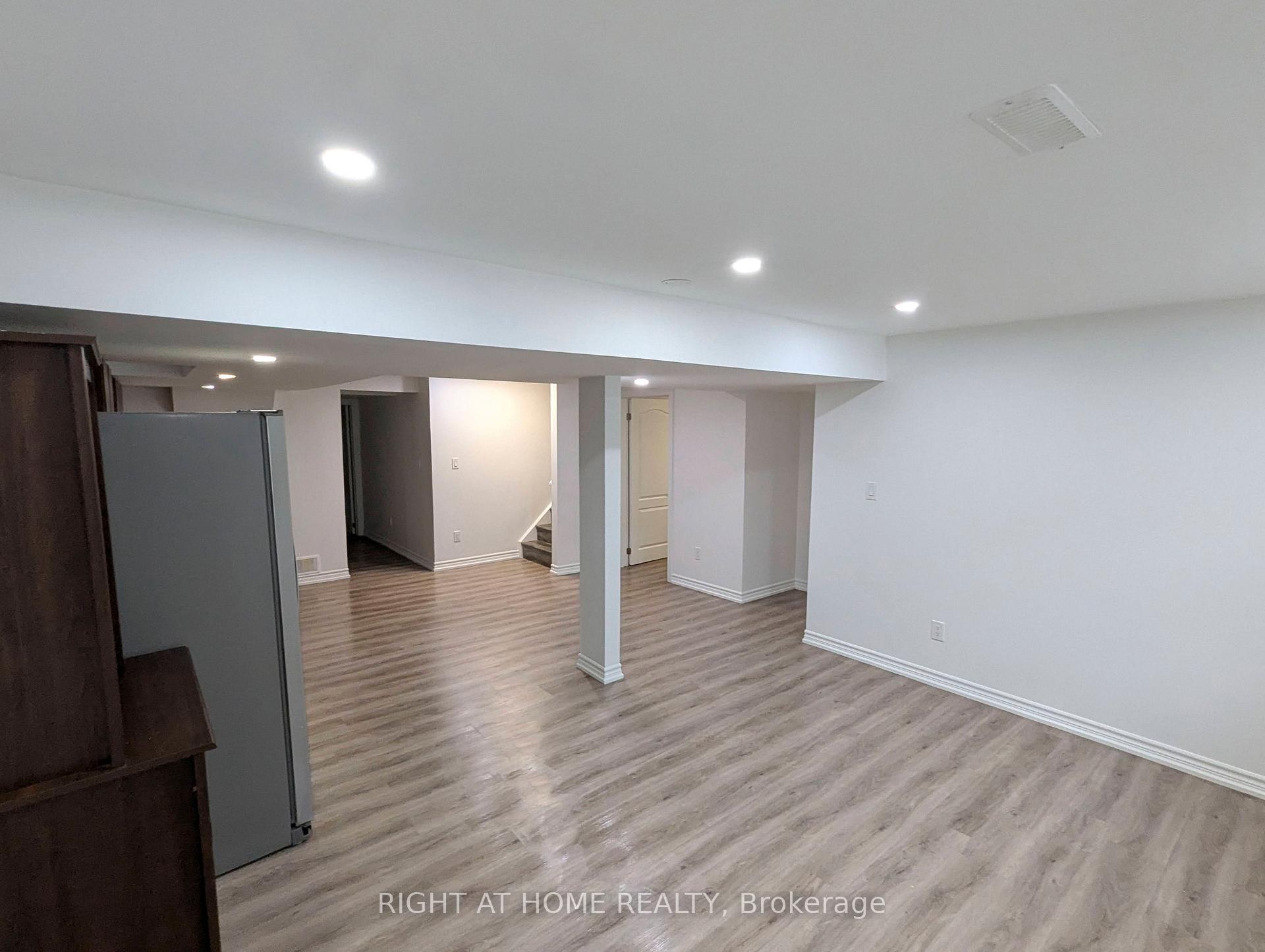 Photo 21 of 227 Leiterman Drive, Milton, Willmott — HOMEH