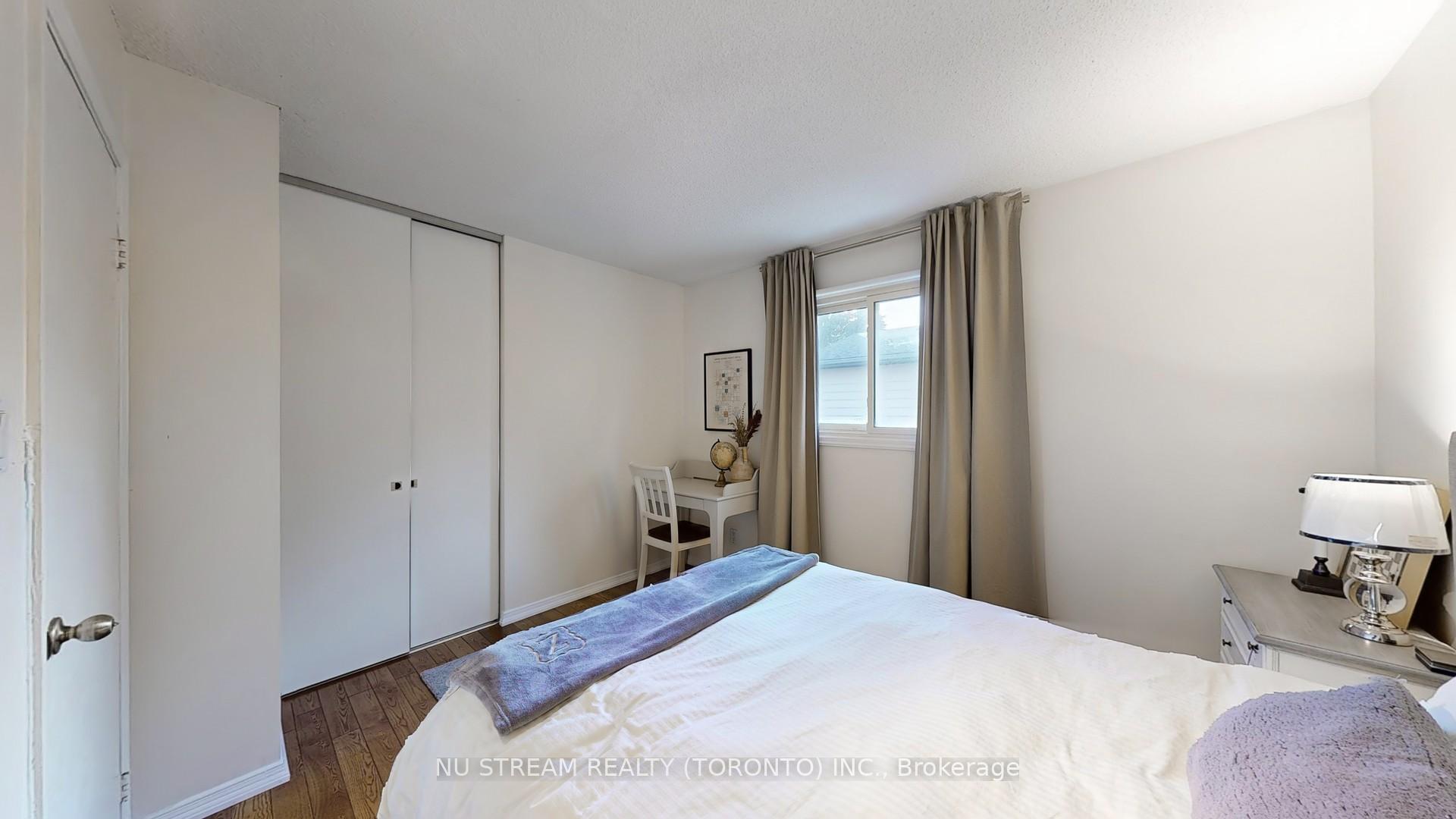 Photo 23 of 2 Liebeck Crescent, Markham, Unionville — HOMEH