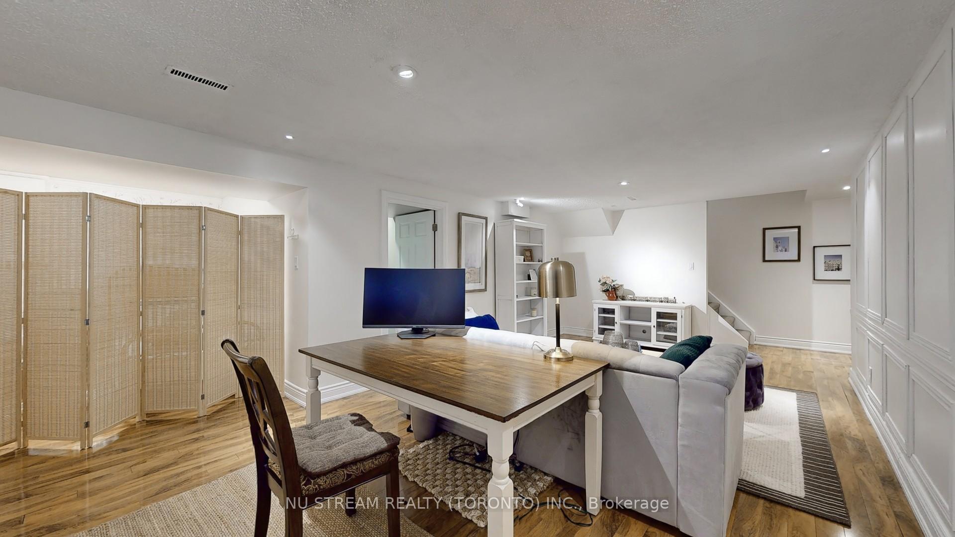 Photo 38 of 2 Liebeck Crescent, Markham, Unionville — HOMEH