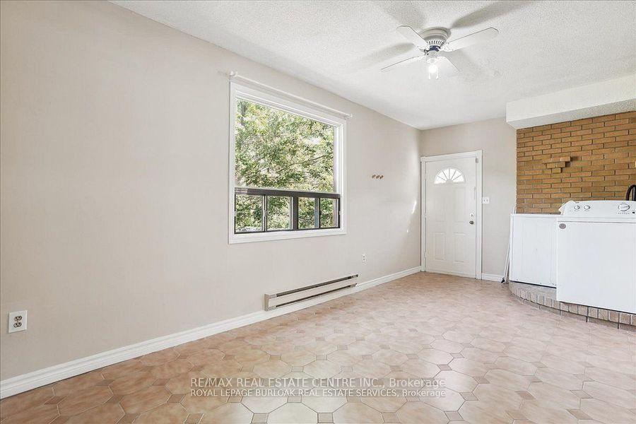 Photo 15 of 234 Market (Upper Level) Street, Hamilton, Strathcona — HOMEH