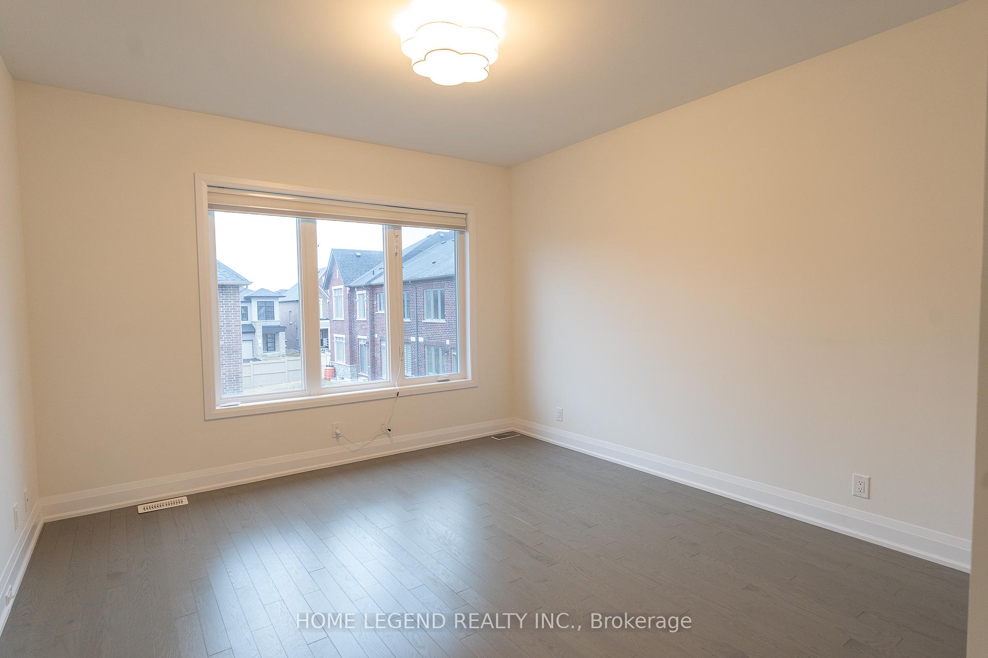 Photo 11 of 38 Jessica Antonella Street, Markham, Angus Glen — HOMEH