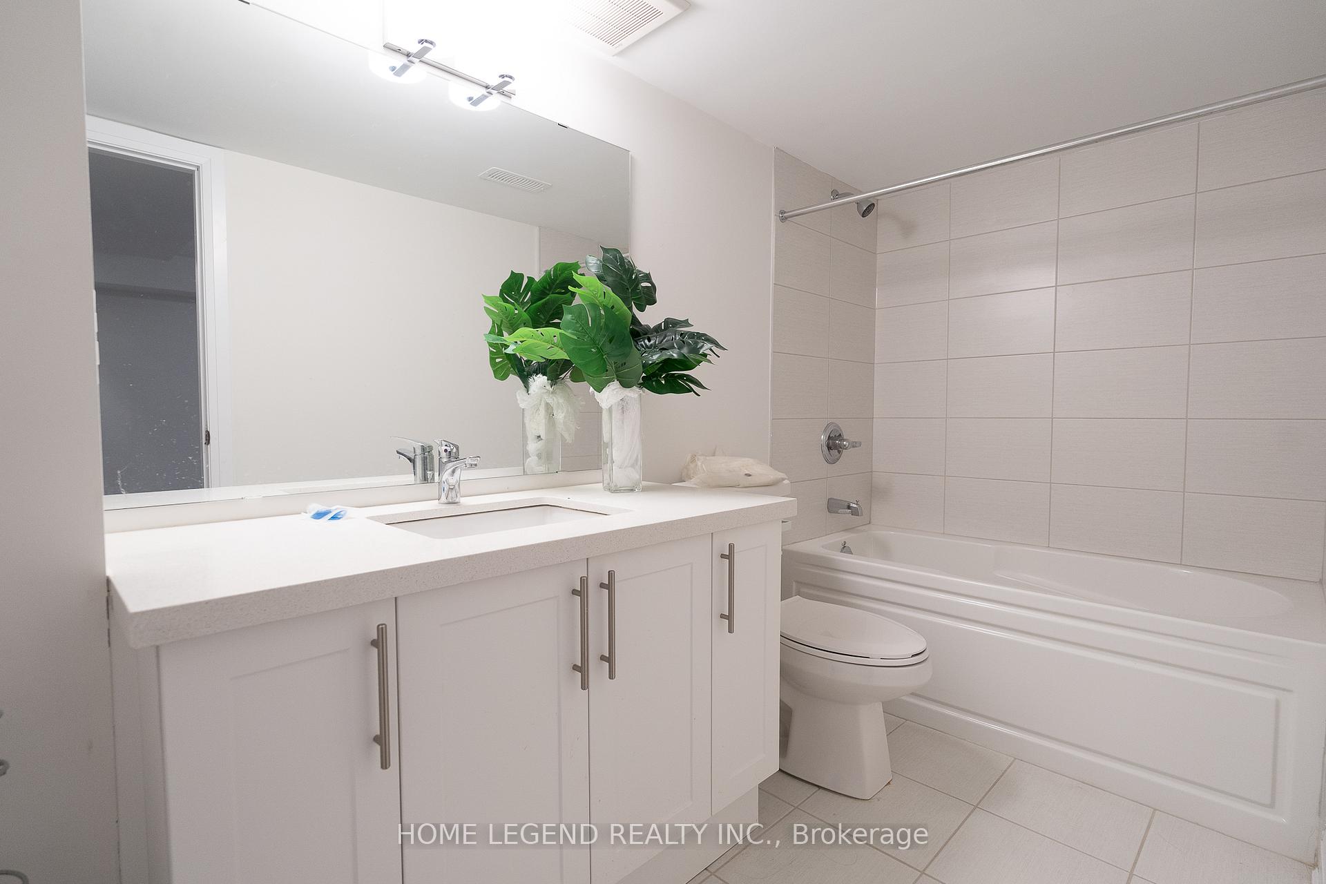 Photo 21 of 38 Jessica Antonella Street, Markham, Angus Glen — HOMEH