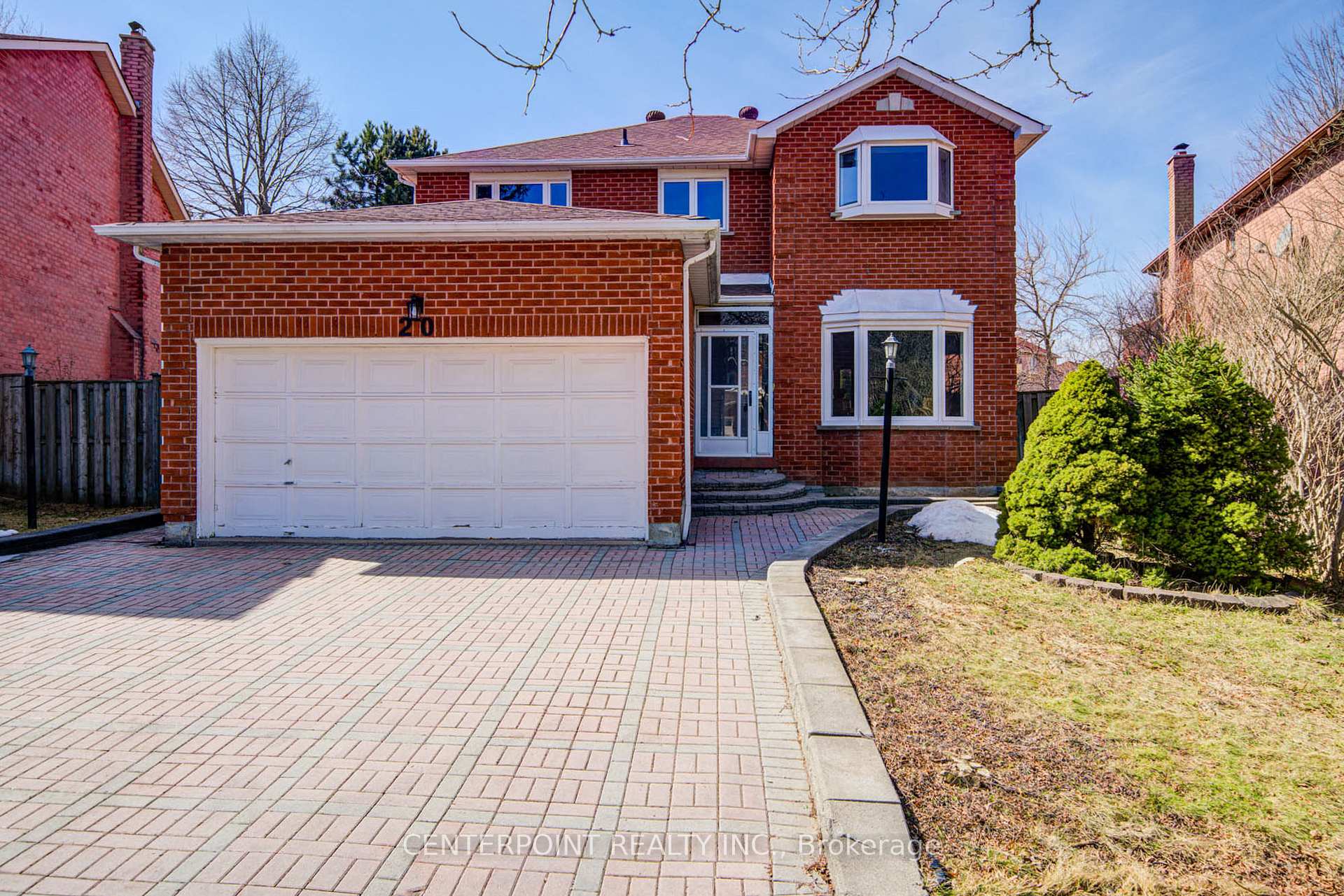 Photo 2 of 20 Norman Ross Drive, Markham, Middlefield — HOMEH