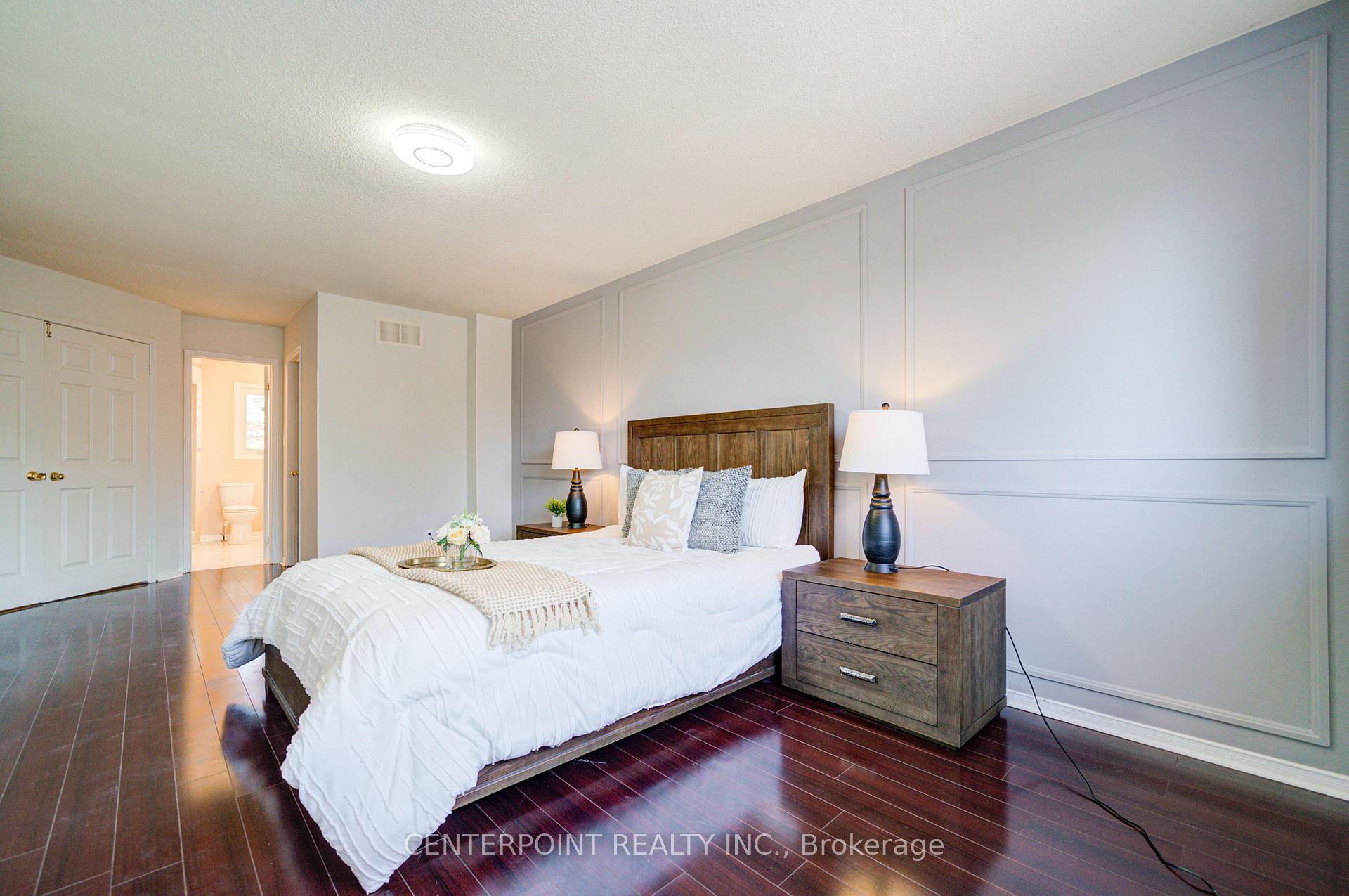 Photo 19 of 20 Norman Ross Drive, Markham, Middlefield — HOMEH