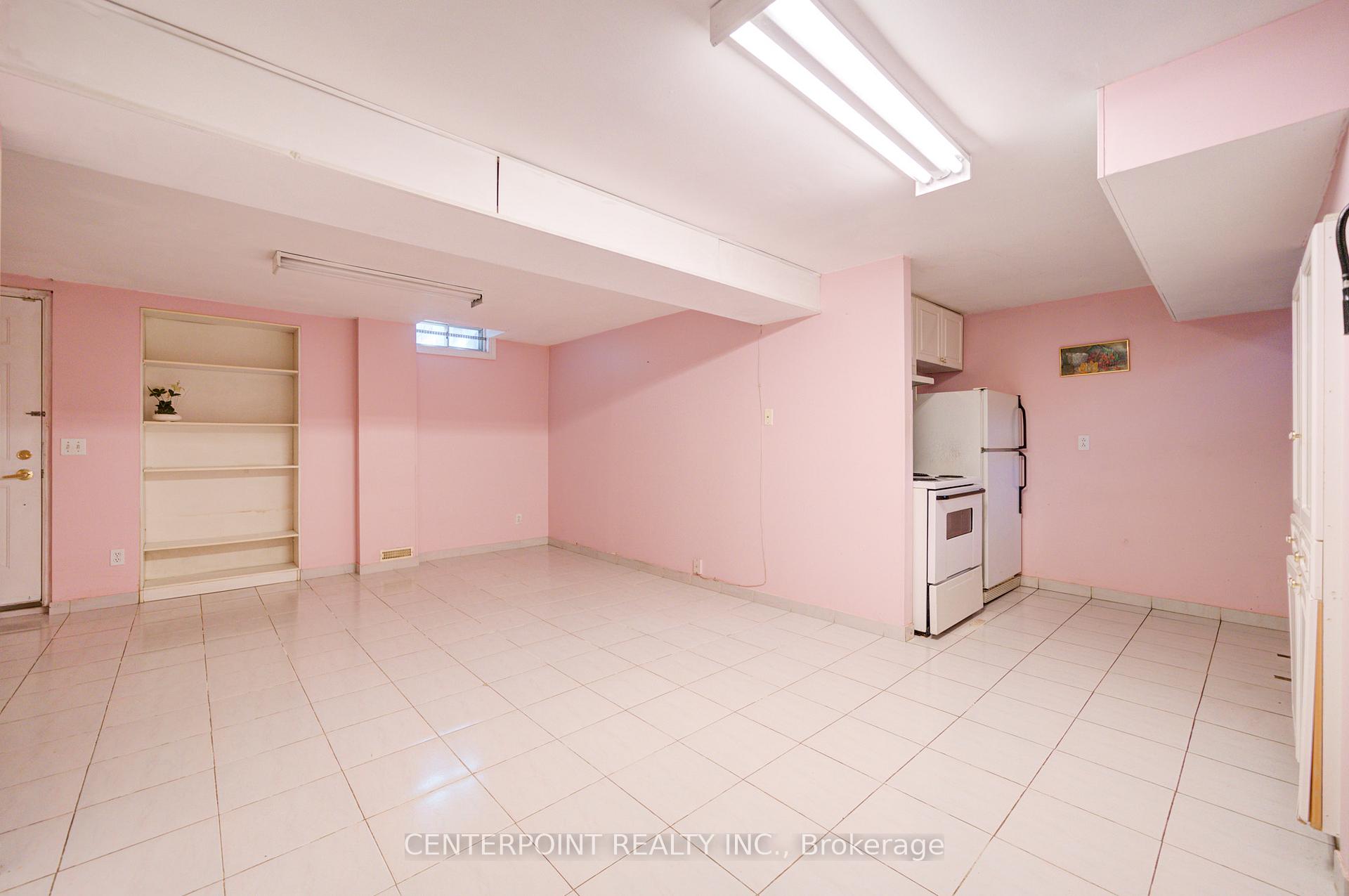 Photo 27 of 20 Norman Ross Drive, Markham, Middlefield — HOMEH
