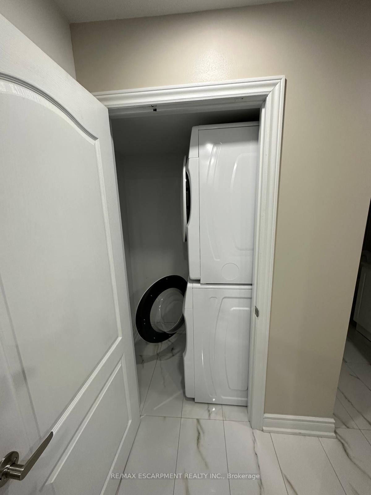 Photo 4 of Unit Basement, 318 Bessborough Drive, Milton, Harrison — HOMEH