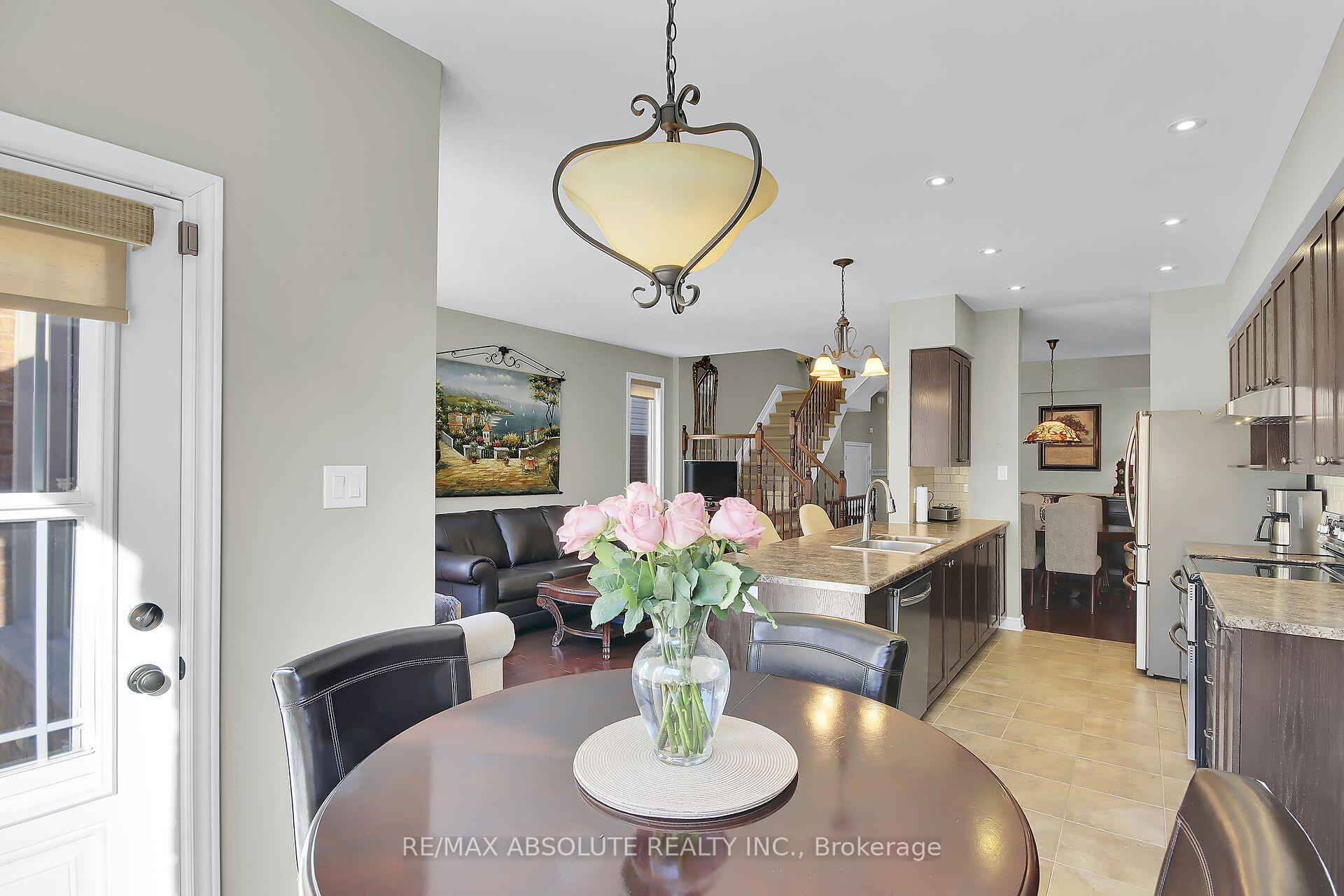 Photo 9 of 1118 Tischart Crescent, Ottawa, Kanata - Kanata Lakes/Heritage Hills — HOMEH