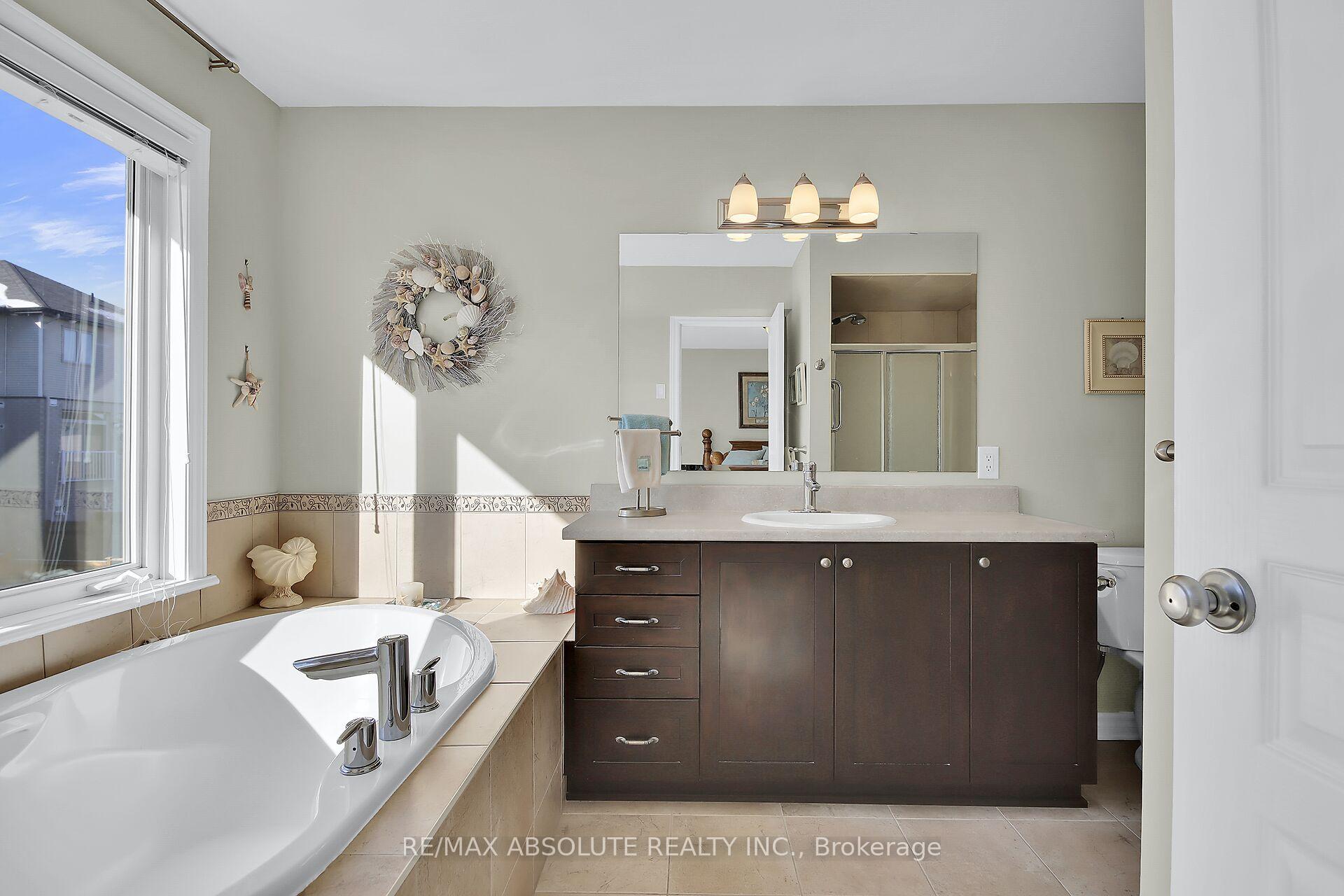 Photo 22 of 1118 Tischart Crescent, Ottawa, Kanata - Kanata Lakes/Heritage Hills — HOMEH