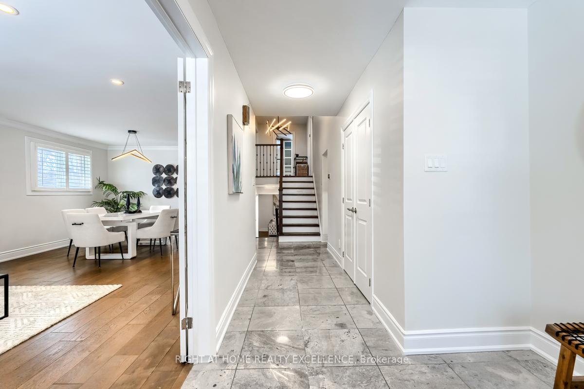 Photo 9 of 22 Captain Armstrong's Lane, Markham, Sherwood-Amberglen — HOMEH
