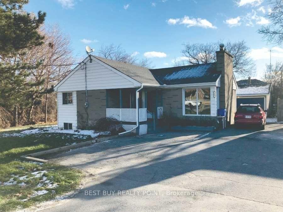 Photo 1 of 304 Steeles Avenue E, Milton, Old Milton — HOMEH