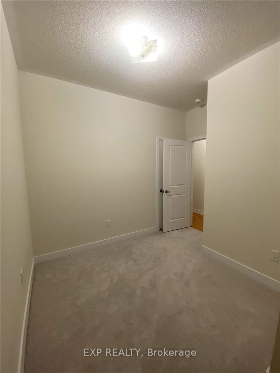 Photo 13 of 53 Stauffer Crescent, Markham, Cornell — HOMEH