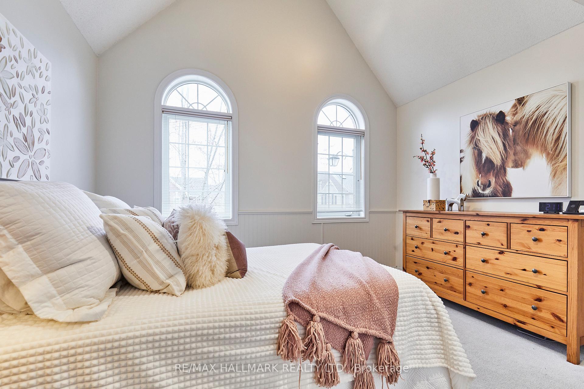 Photo 23 of 259 Country Glen Road, Markham, Cornell — HOMEH