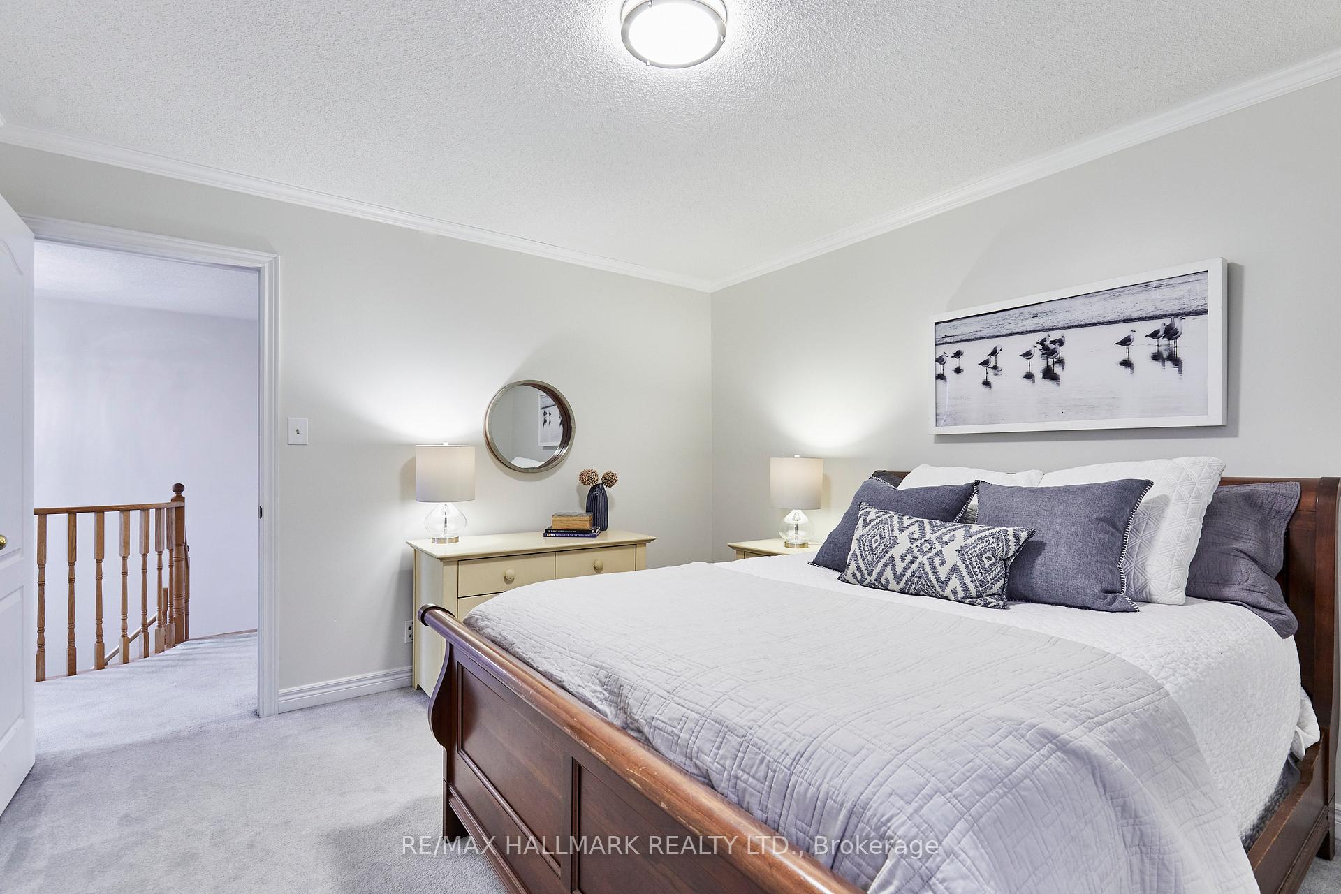 Photo 24 of 259 Country Glen Road, Markham, Cornell — HOMEH