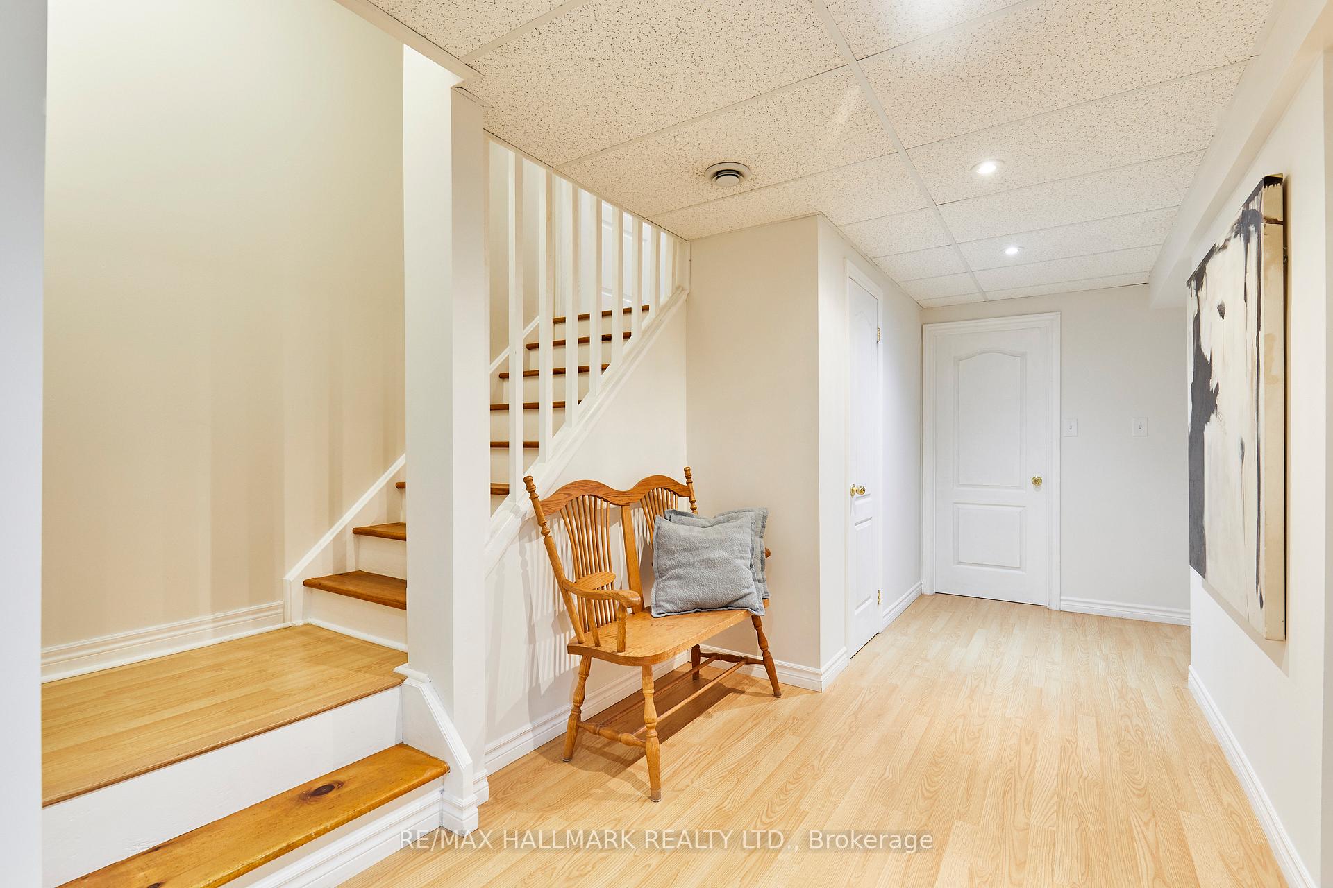 Photo 32 of 259 Country Glen Road, Markham, Cornell — HOMEH