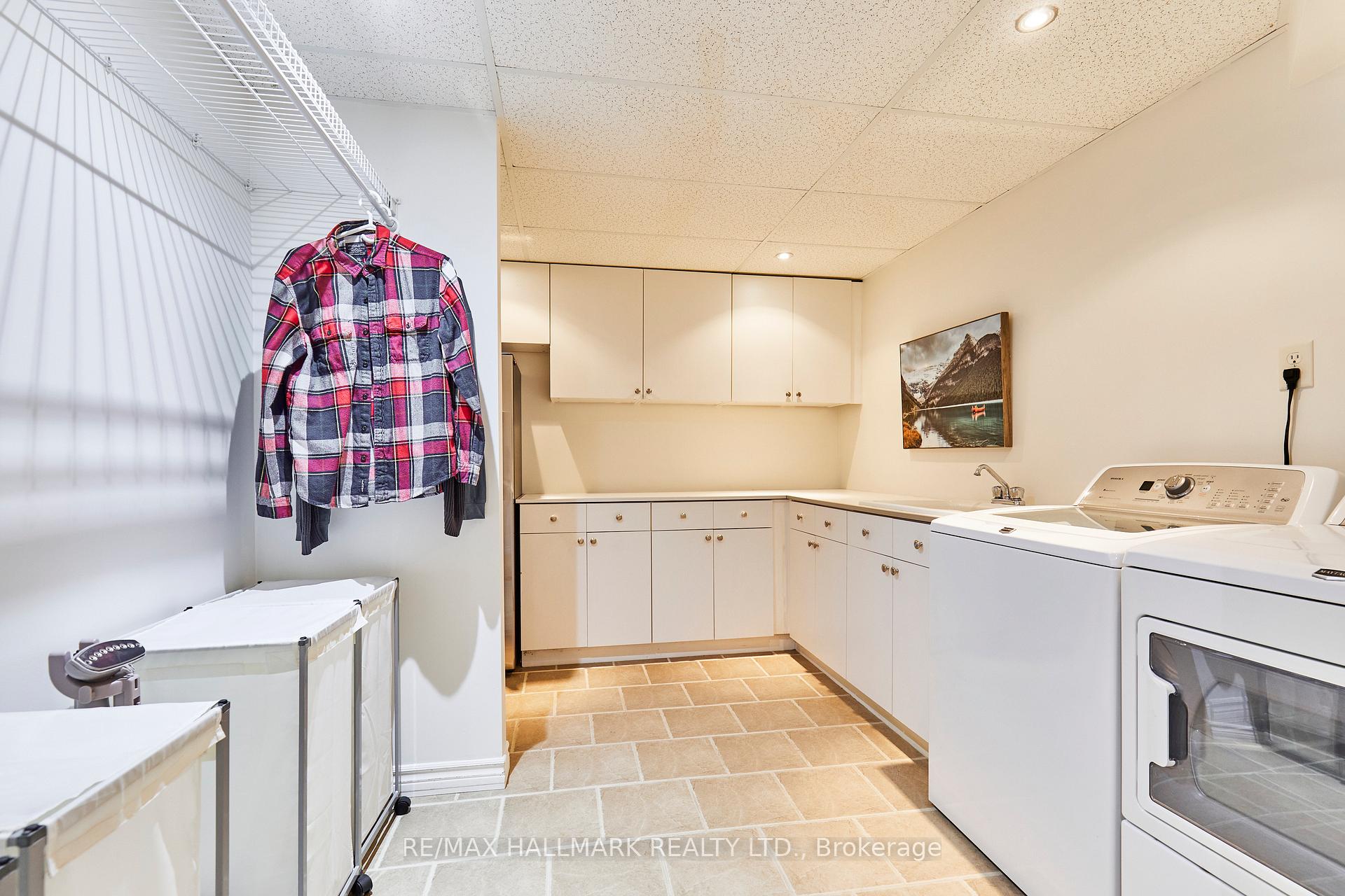 Photo 37 of 259 Country Glen Road, Markham, Cornell — HOMEH