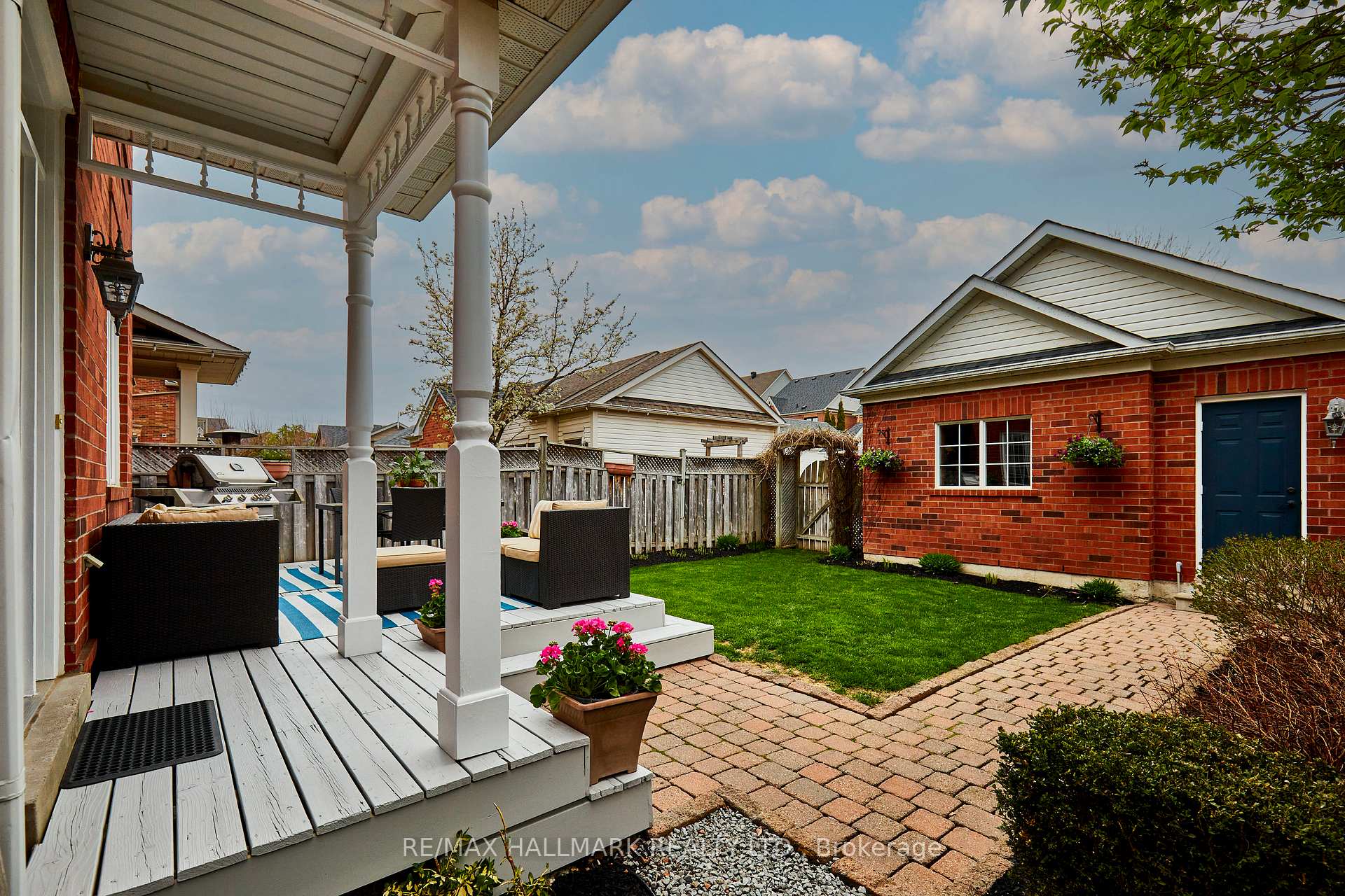 Photo 42 of 259 Country Glen Road, Markham, Cornell — HOMEH