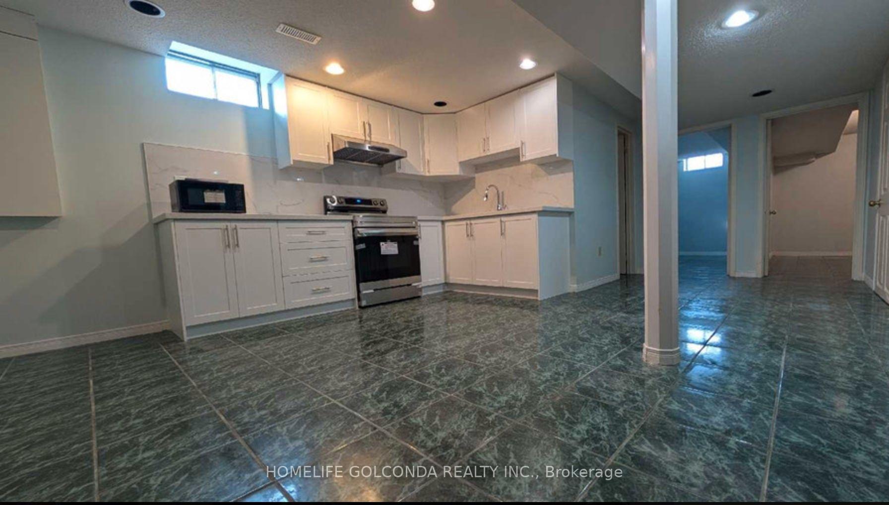 Photo 16 of 85 Laird Drive, Markham, Middlefield — HOMEH