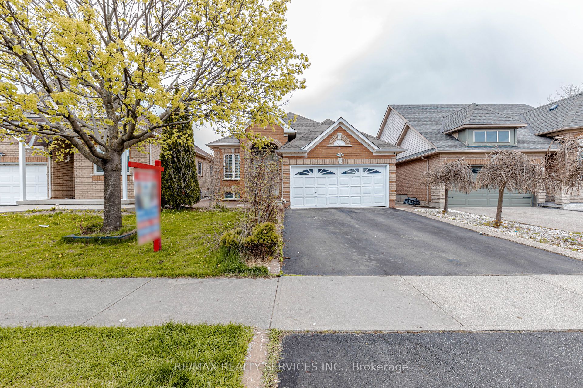 Front of 3 Orchid Drive