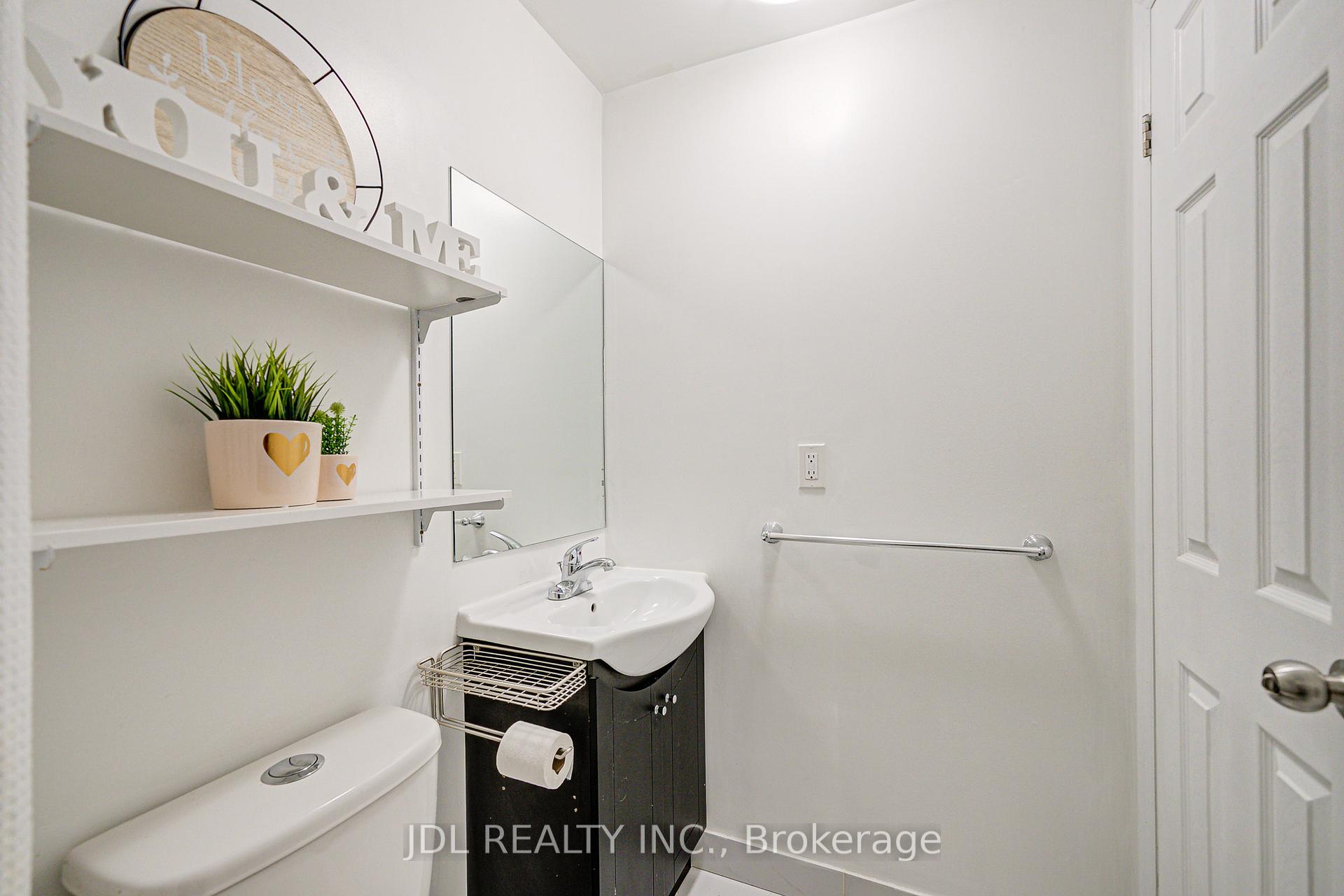 Photo 34 of 55 Barrington Crescent, Markham, Milliken Mills West — HOMEH