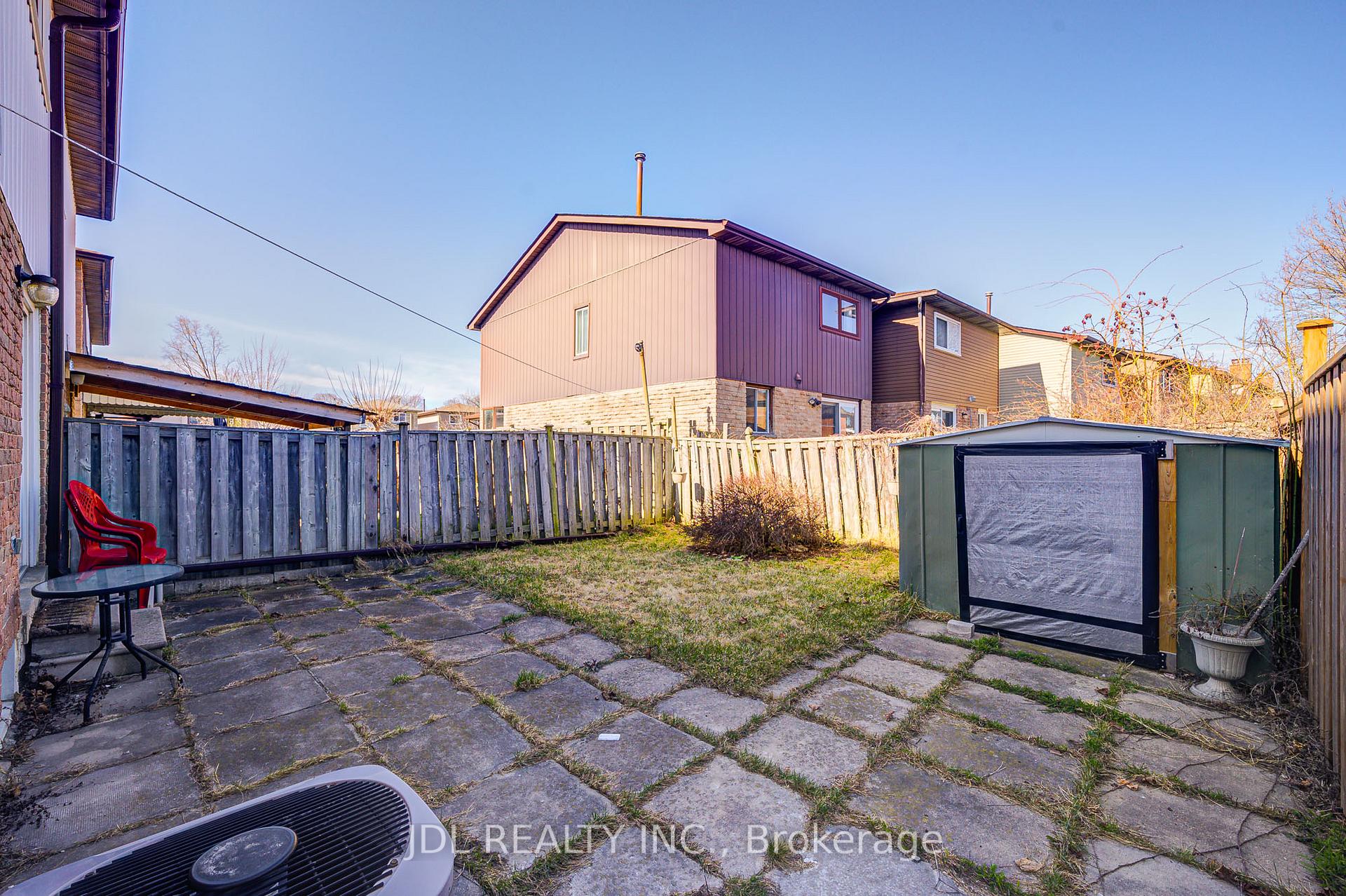 Photo 48 of 55 Barrington Crescent, Markham, Milliken Mills West — HOMEH