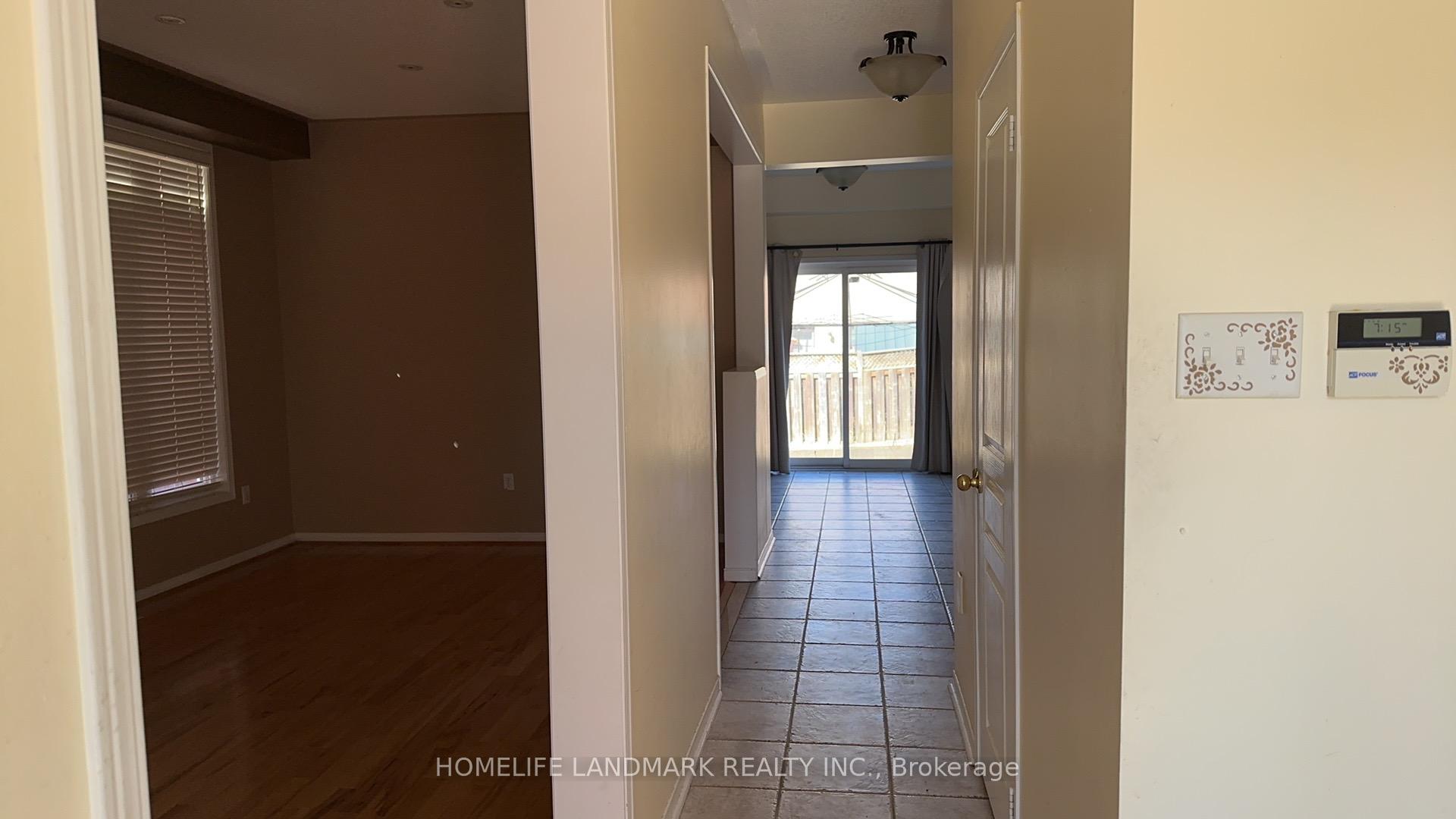 Photo 5 of 30 Comeau Street, Markham, Wismer — HOMEH