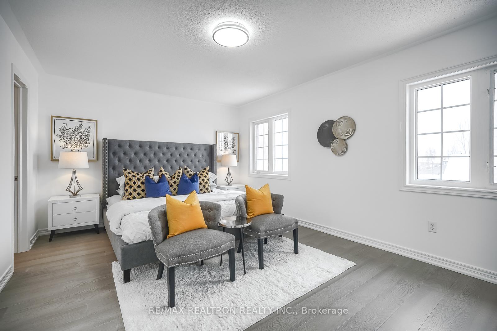Photo 17 of 16 Innisvale Drive, Markham, Cornell — HOMEH