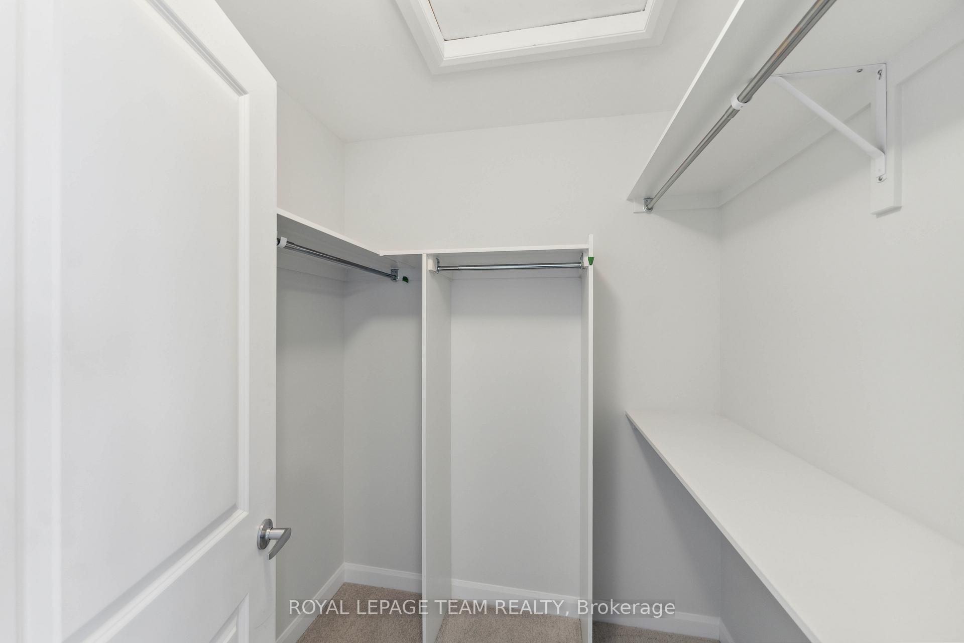 Photo 16 of 709 Fairline Row, Ottawa, Kanata - Emerald Meadows/Trailwest — HOMEH