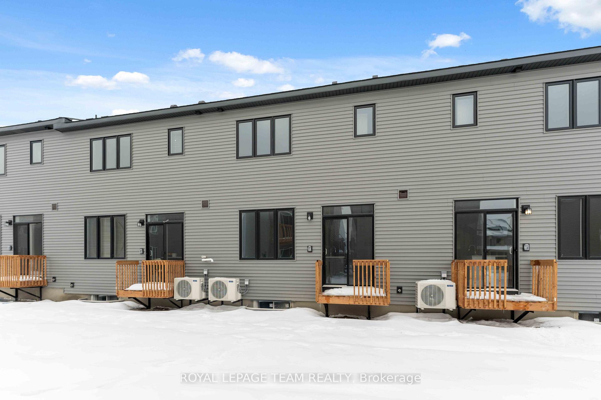 Photo 29 of 709 Fairline Row, Ottawa, Kanata - Emerald Meadows/Trailwest — HOMEH
