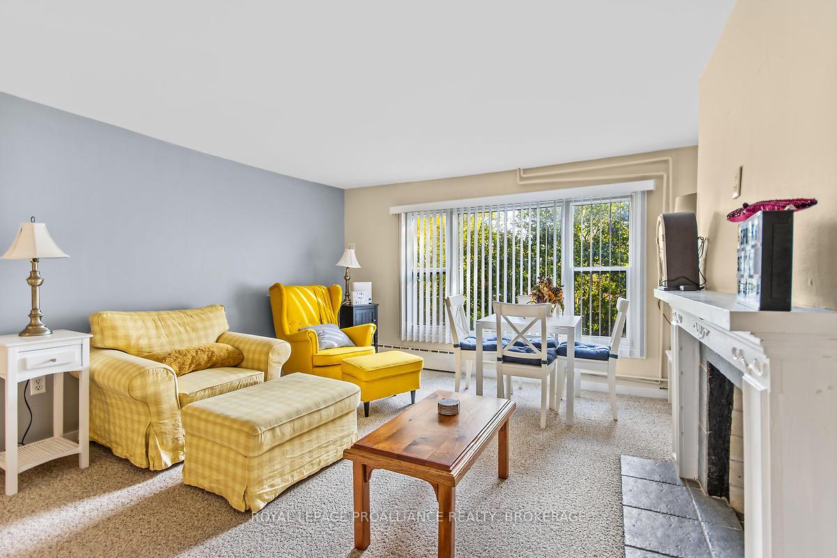 Photo 10 of 237 Mowat Avenue, Kingston, Central City West — HOMEH