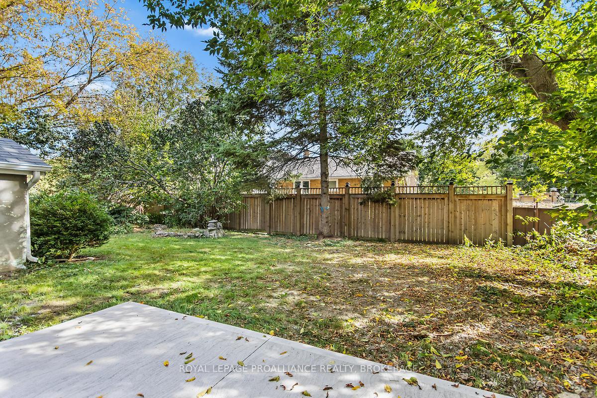 Photo 26 of 237 Mowat Avenue, Kingston, Central City West — HOMEH