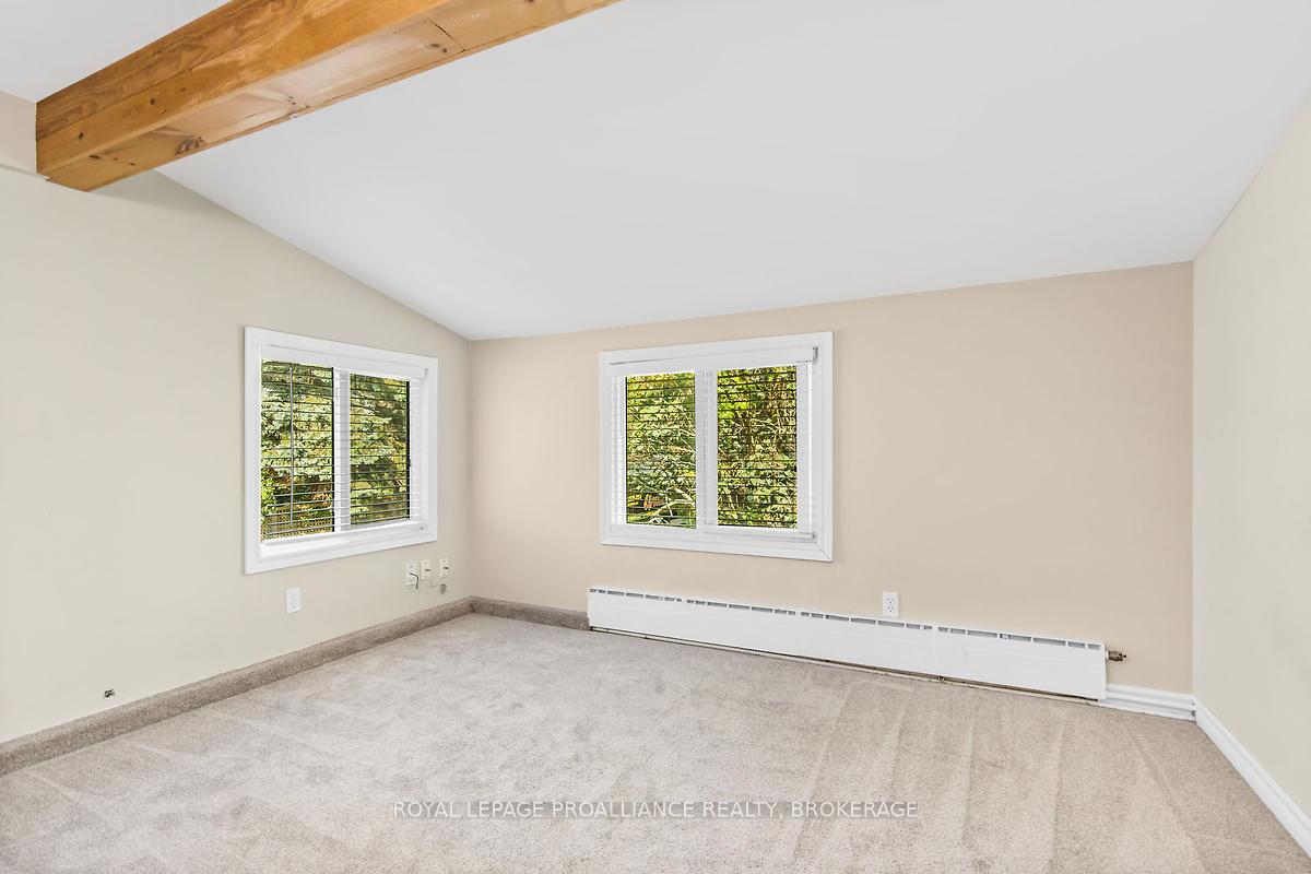Photo 35 of 237 Mowat Avenue, Kingston, Central City West — HOMEH