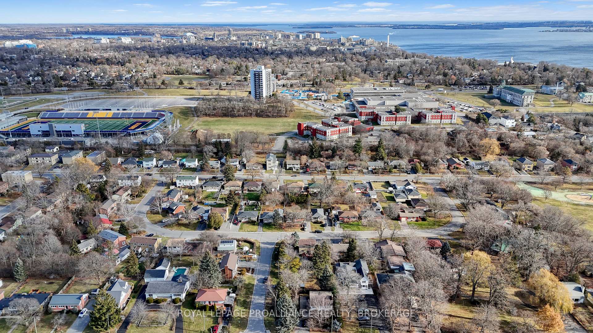 Photo 45 of 237 Mowat Avenue, Kingston, Central City West — HOMEH