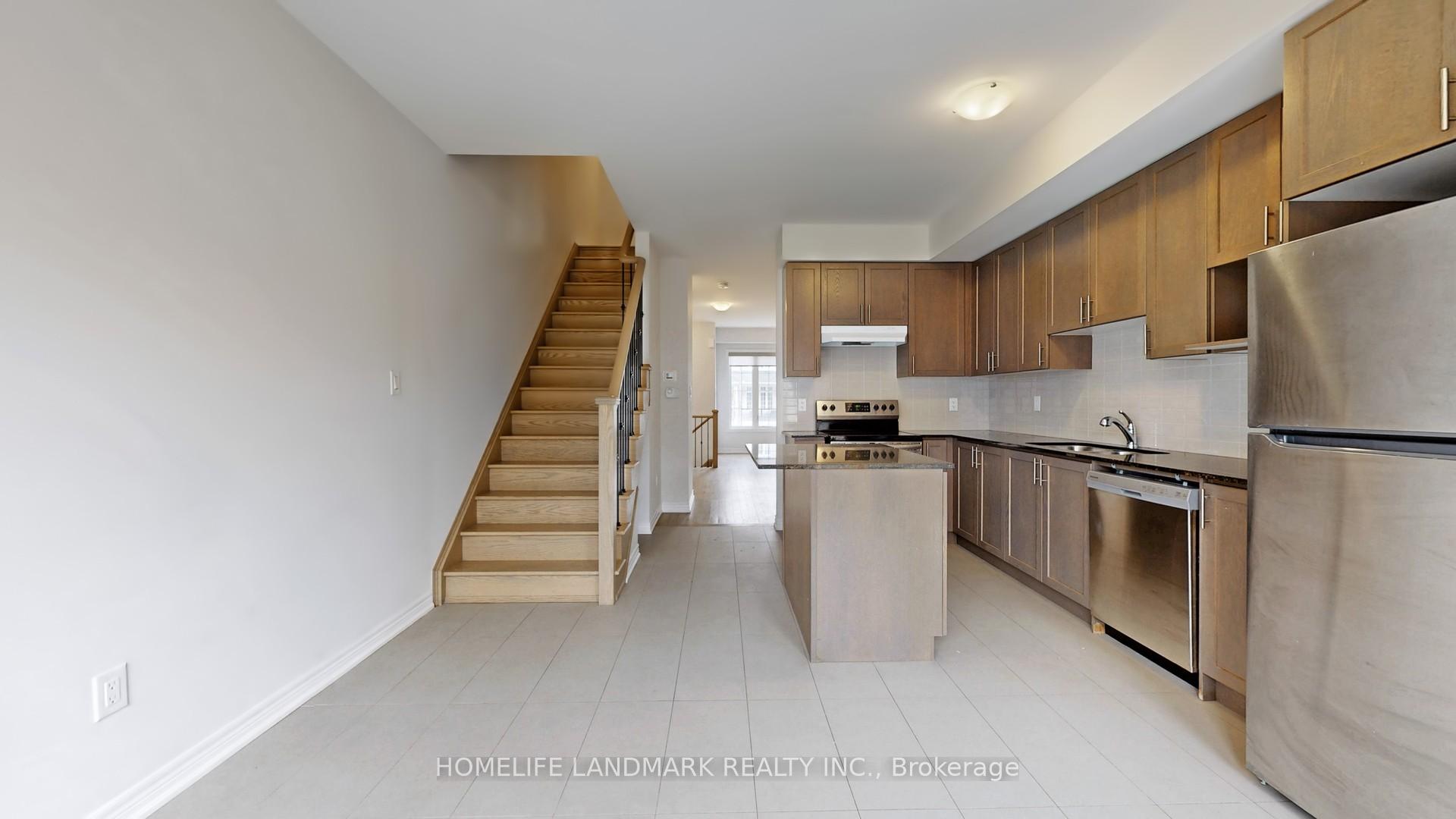Photo 6 of 565 White's Hill Avenue, Markham, Cornell — HOMEH