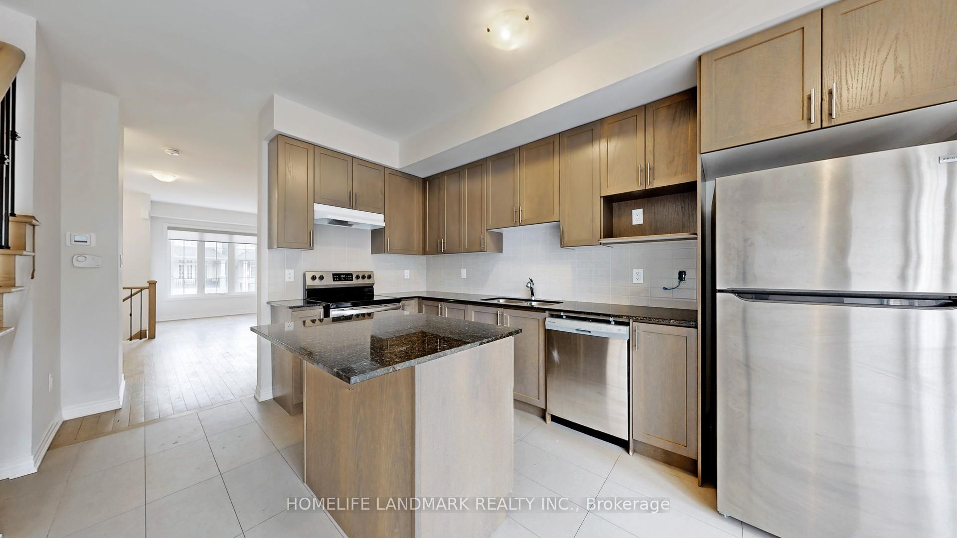 Photo 8 of 565 White's Hill Avenue, Markham, Cornell — HOMEH