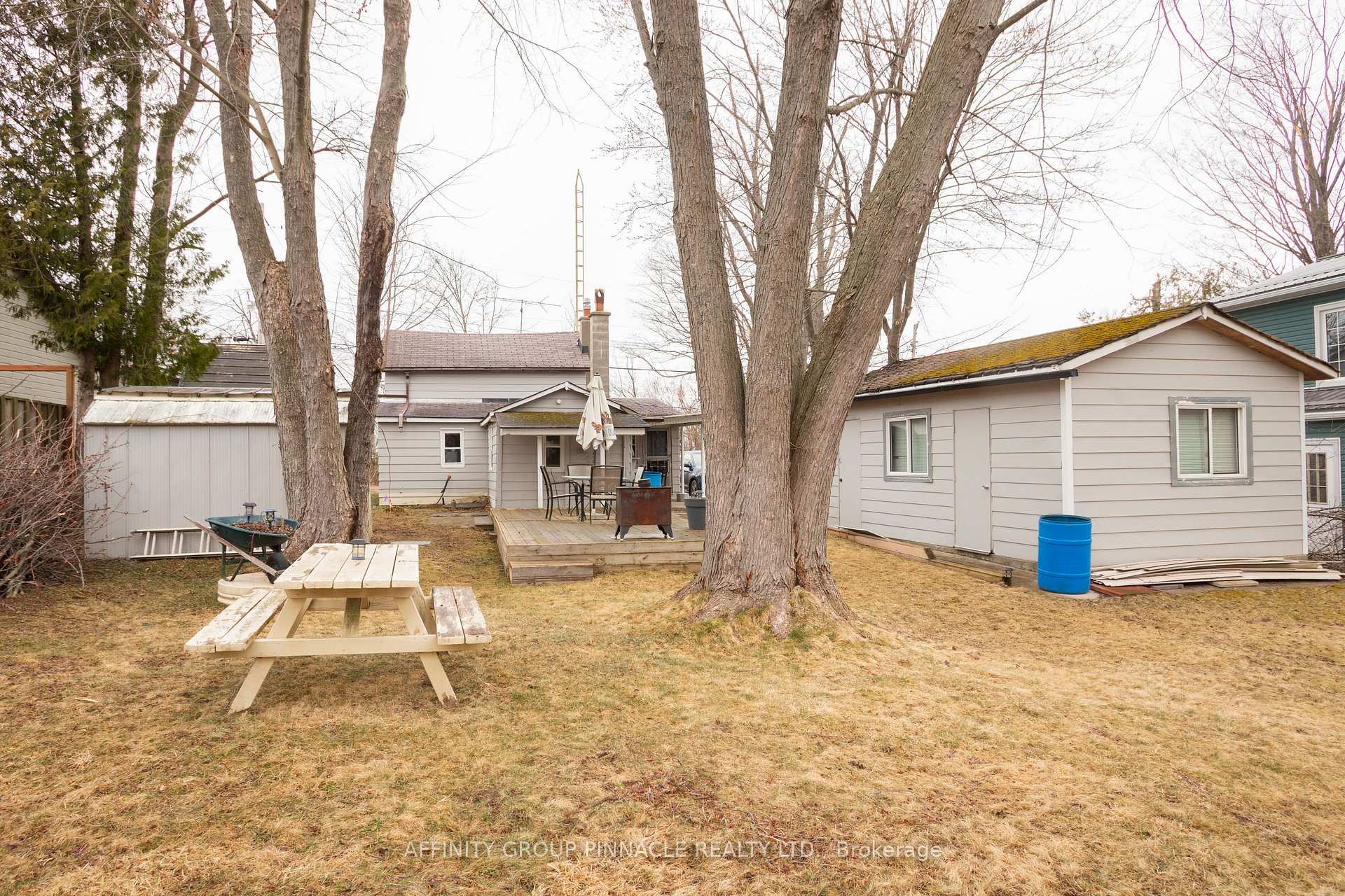 Photo 9 of 31 Birchcliff Avenue, Kawartha Lakes, Verulam — HOMEH