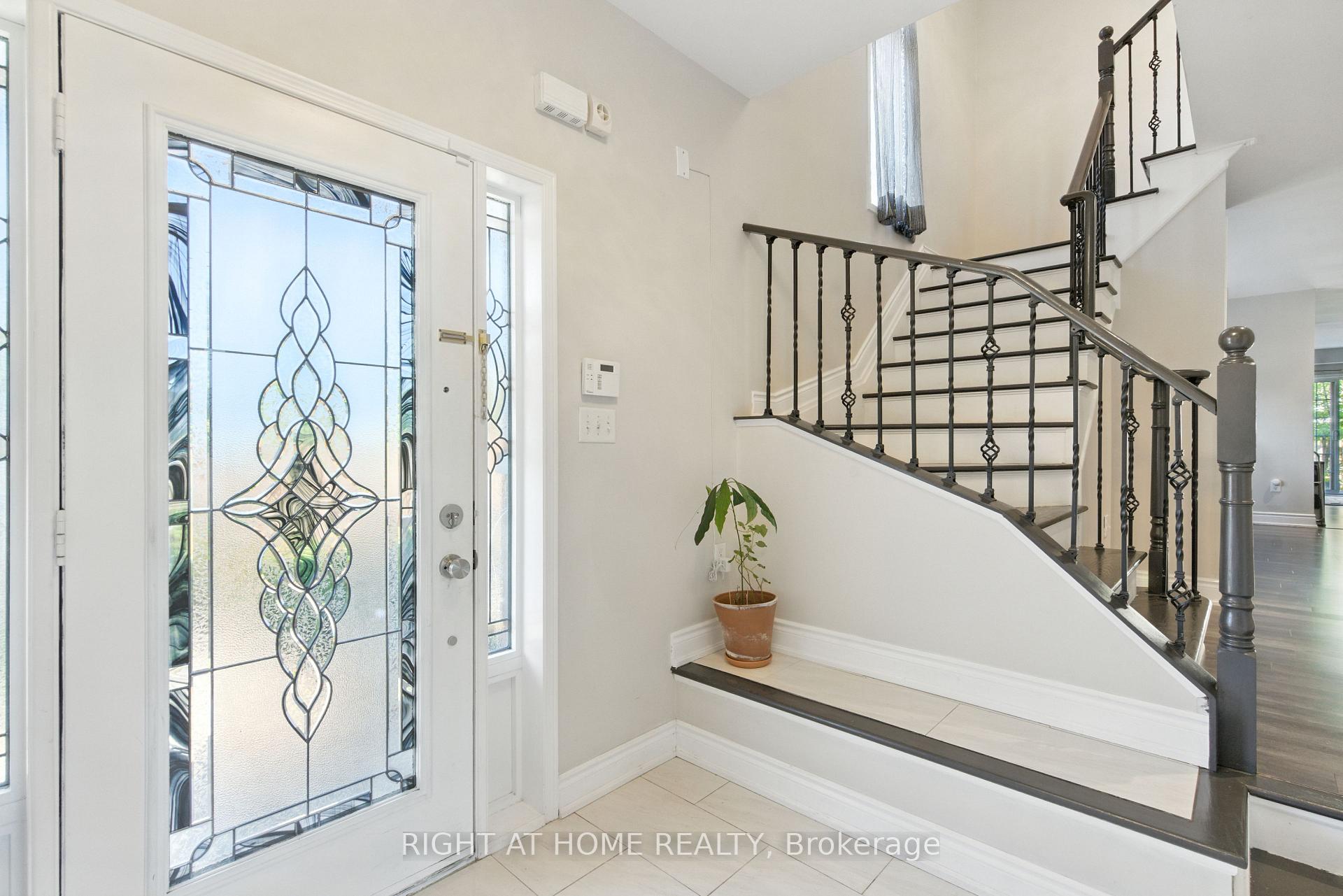 Photo 9 of 1233 Lamont Crescent, Milton, Clarke — HOMEH