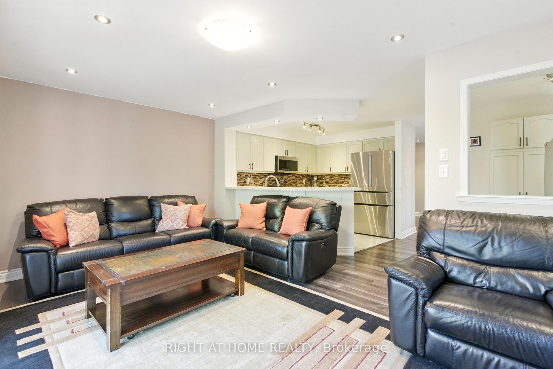 Photo 20 of 1233 Lamont Crescent, Milton, Clarke — HOMEH