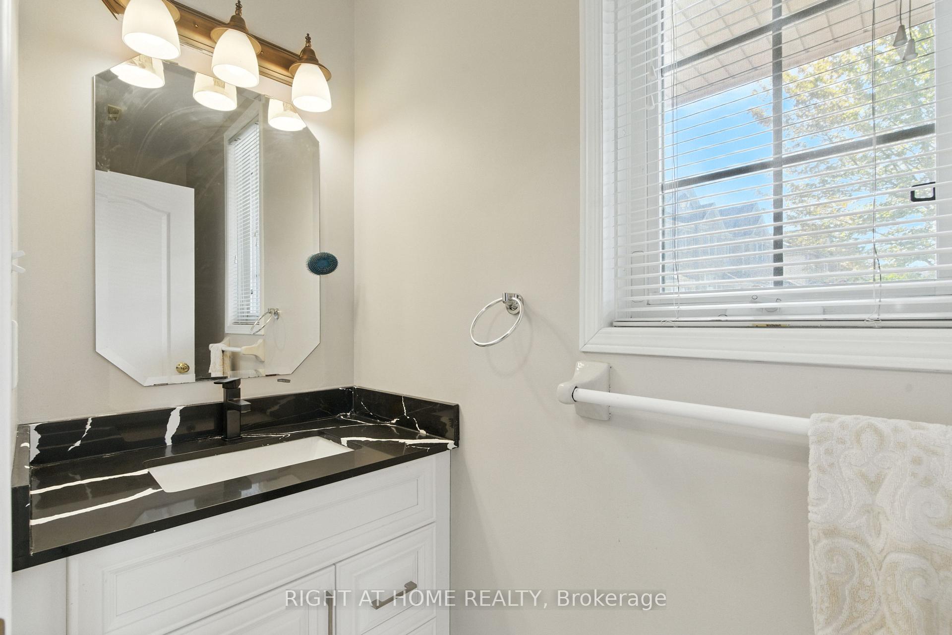 Photo 23 of 1233 Lamont Crescent, Milton, Clarke — HOMEH