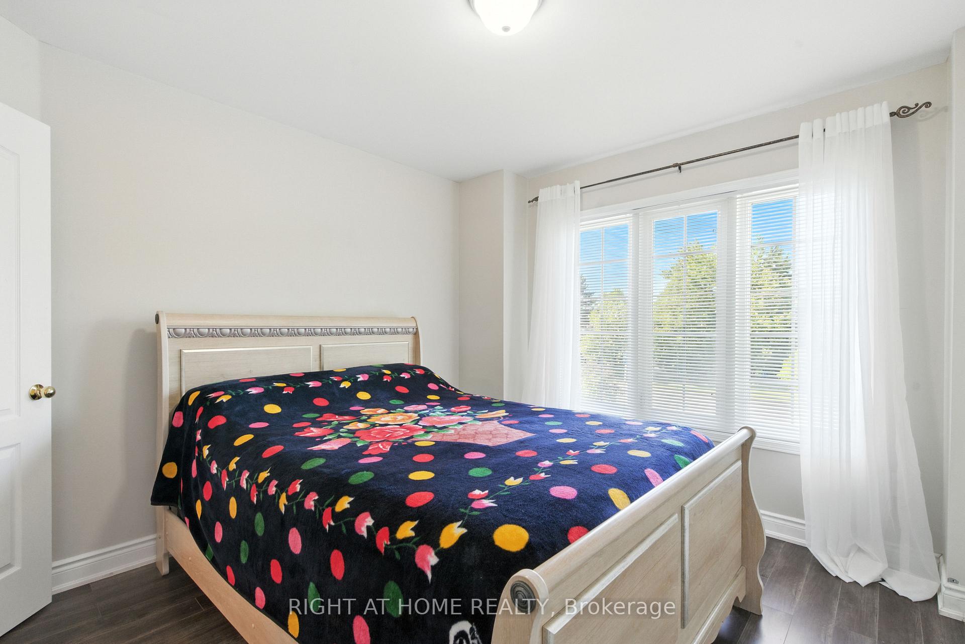 Photo 30 of 1233 Lamont Crescent, Milton, Clarke — HOMEH
