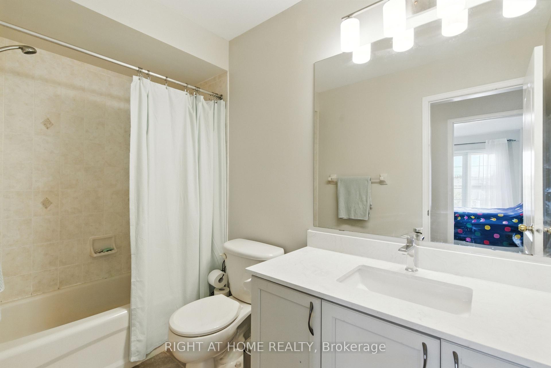 Photo 31 of 1233 Lamont Crescent, Milton, Clarke — HOMEH