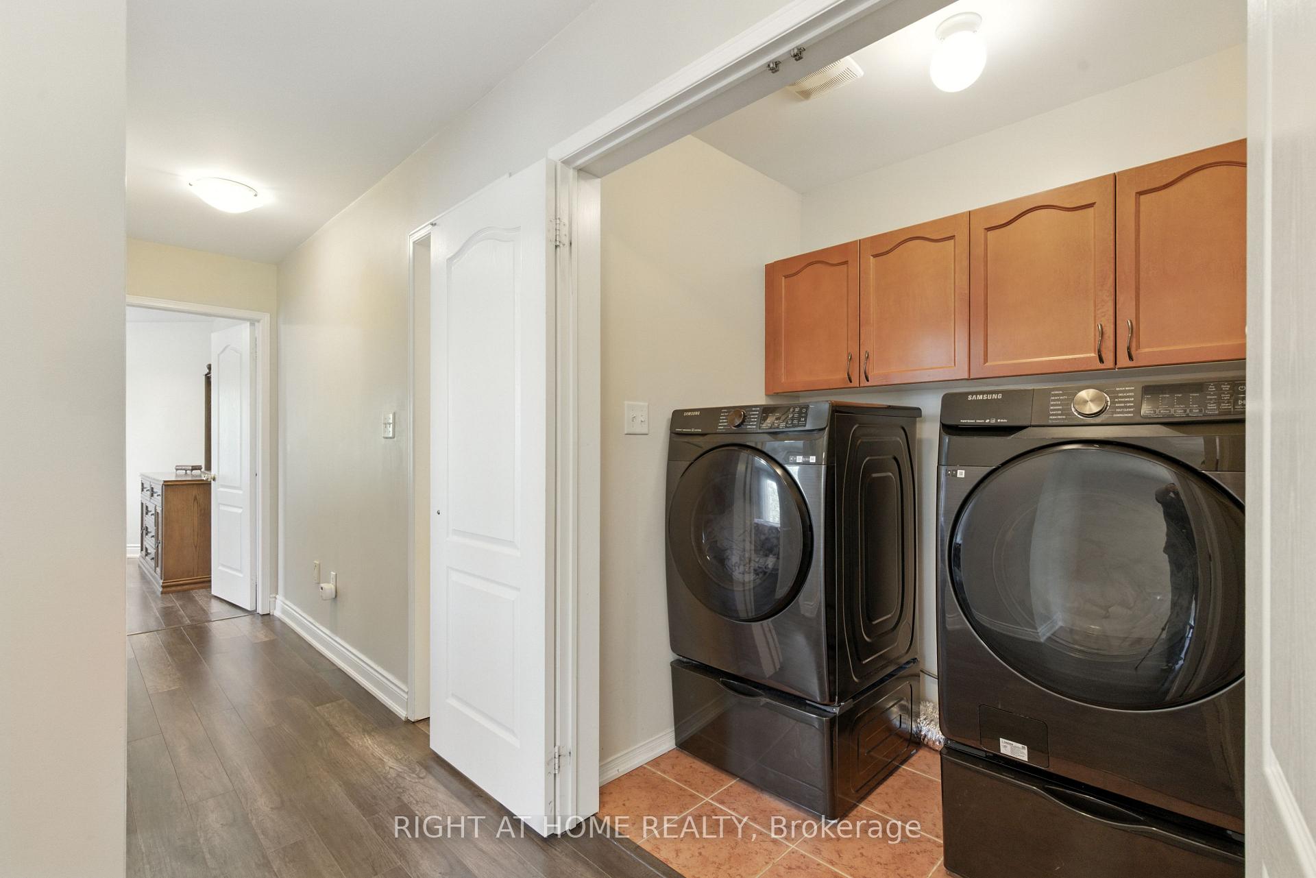 Photo 34 of 1233 Lamont Crescent, Milton, Clarke — HOMEH