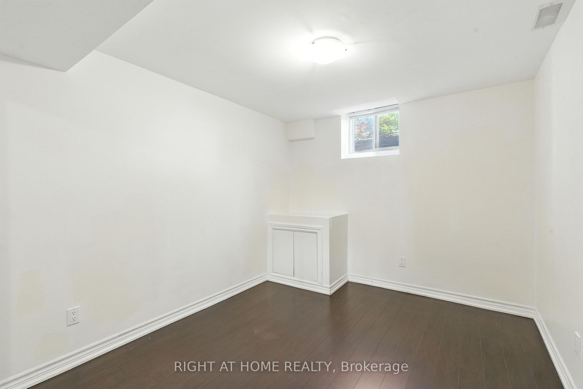 Photo 40 of 1233 Lamont Crescent, Milton, Clarke — HOMEH