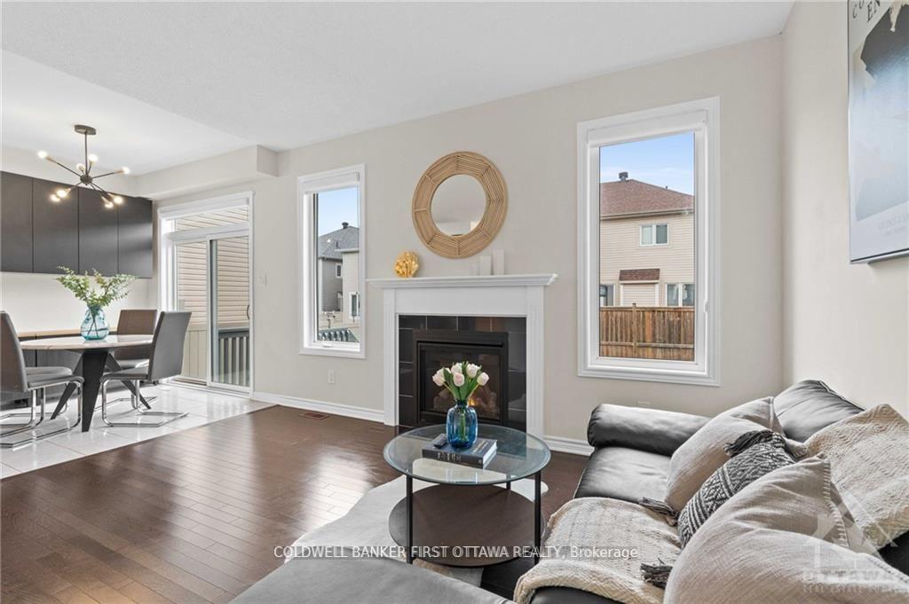 Photo 14 of 321 Meadowbreeze Drive, Ottawa, Kanata - Emerald Meadows/Trailwest — HOMEH