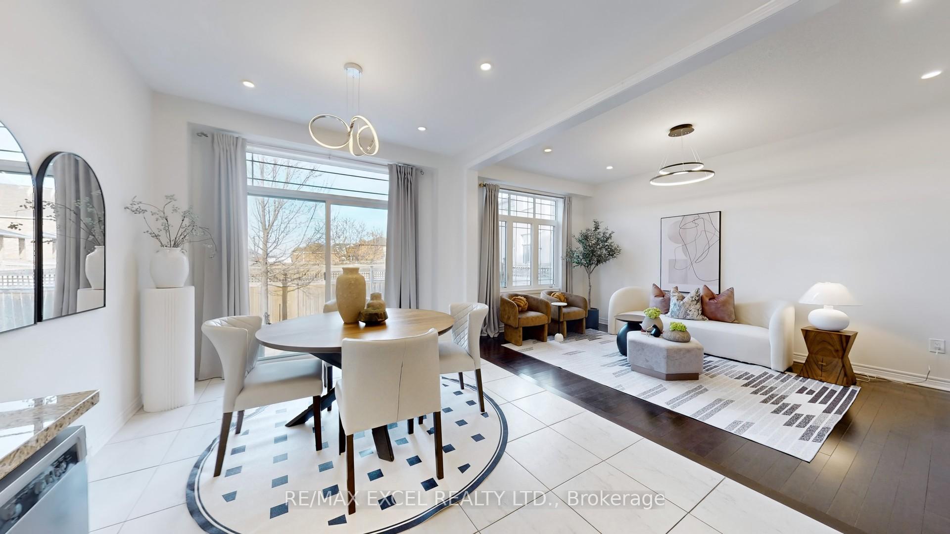 Photo 19 of 11 Unity Gardens Drive, Markham, Village Green-South Unionville — HOMEH