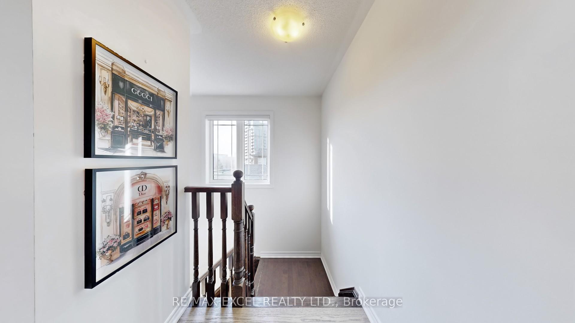 Photo 27 of 11 Unity Gardens Drive, Markham, Village Green-South Unionville — HOMEH