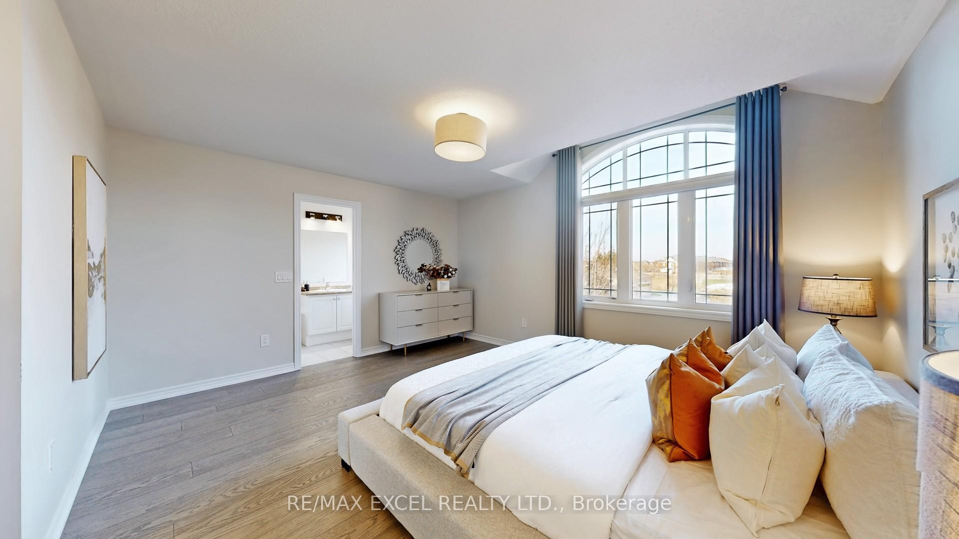 Photo 32 of 11 Unity Gardens Drive, Markham, Village Green-South Unionville — HOMEH