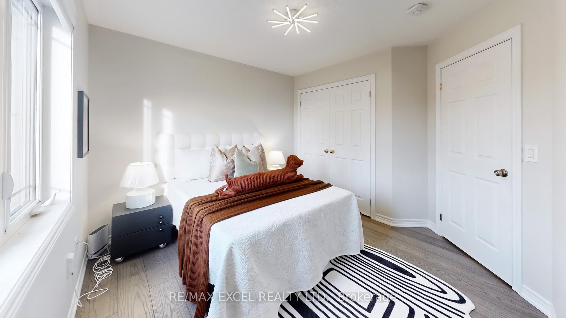 Photo 41 of 11 Unity Gardens Drive, Markham, Village Green-South Unionville — HOMEH