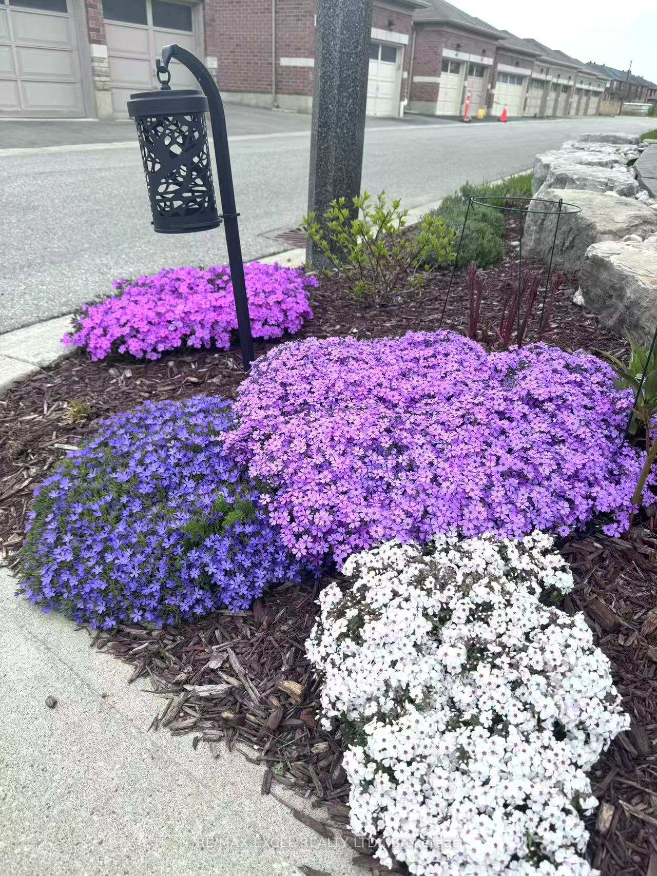 Photo 48 of 11 Unity Gardens Drive, Markham, Village Green-South Unionville — HOMEH