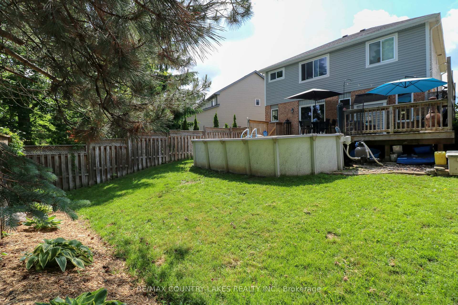 Photo 21 of 8 Fallingbrook Crescent, Kawartha Lakes, Lindsay — HOMEH